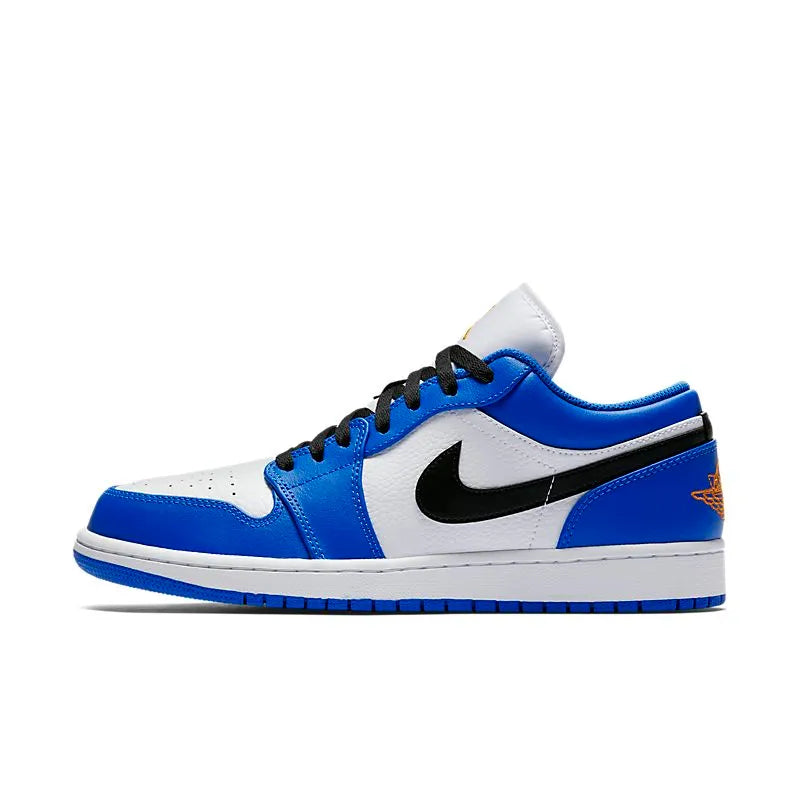 Air Jordan 1 Low "Hyper Royal"