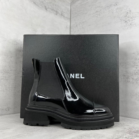 Chanel Chelsea Boots "Black Gloss"