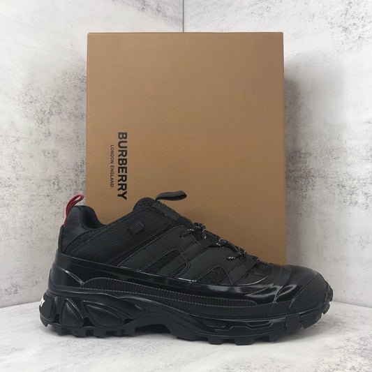 Burberry Arthur "Black-Red Heel Loop"