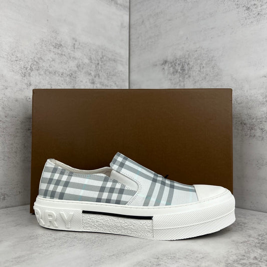 Burberry Slip-On "Grey"