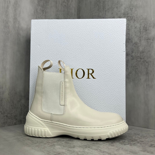 Dior D-Racer Chelsea Ankle Boots "White"