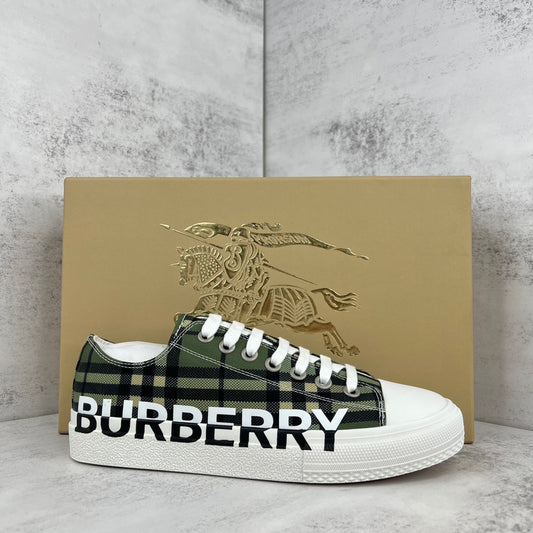 Burberry Larkhall "Green"