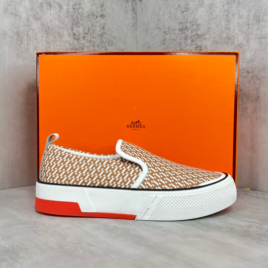 Hermes Gliss Slip-On "Beige-White"
