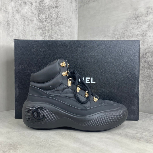 Chanel Snow Boots "Black"